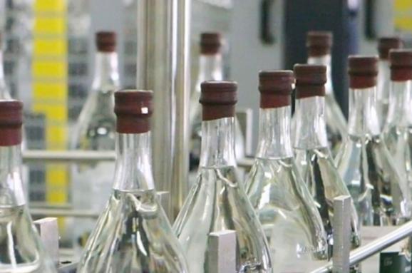 Кабмін затвердив трирічну програму реформування спиртової галузі